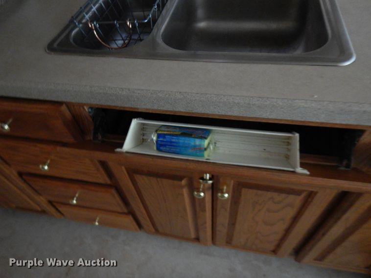 image for item FR9060 2000 Knight Monaco  RV