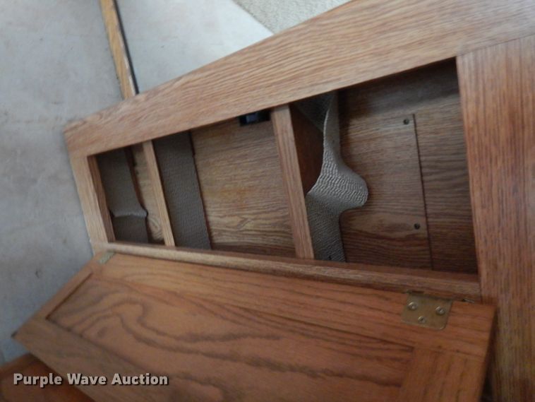 image for item FR9060 2000 Knight Monaco  RV