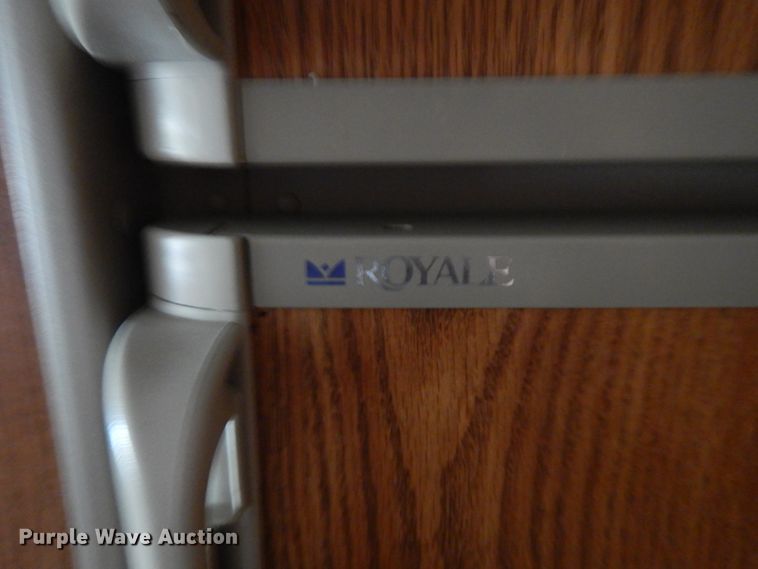 image for item FR9060 2000 Knight Monaco  RV