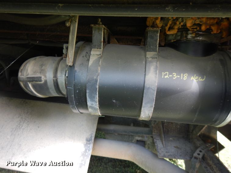 image for item FR9060 2000 Knight Monaco  RV