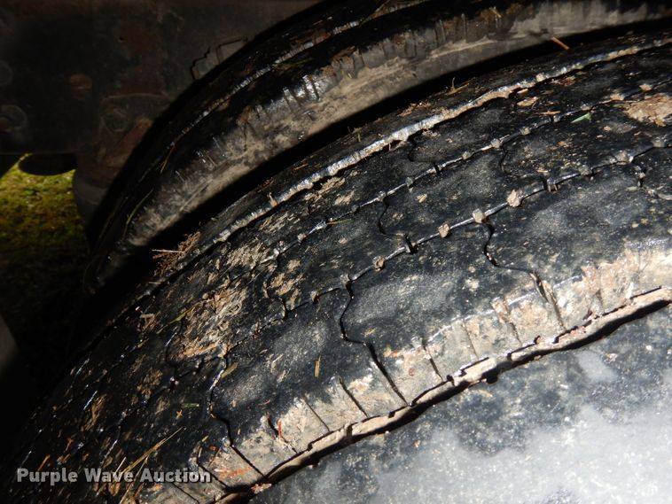 image for item FR9060 2000 Knight Monaco  RV