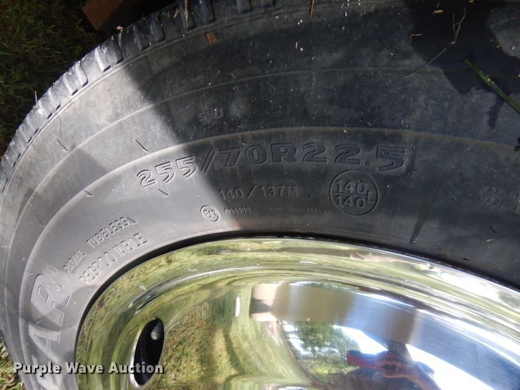 image for item FR9060 2000 Knight Monaco  RV