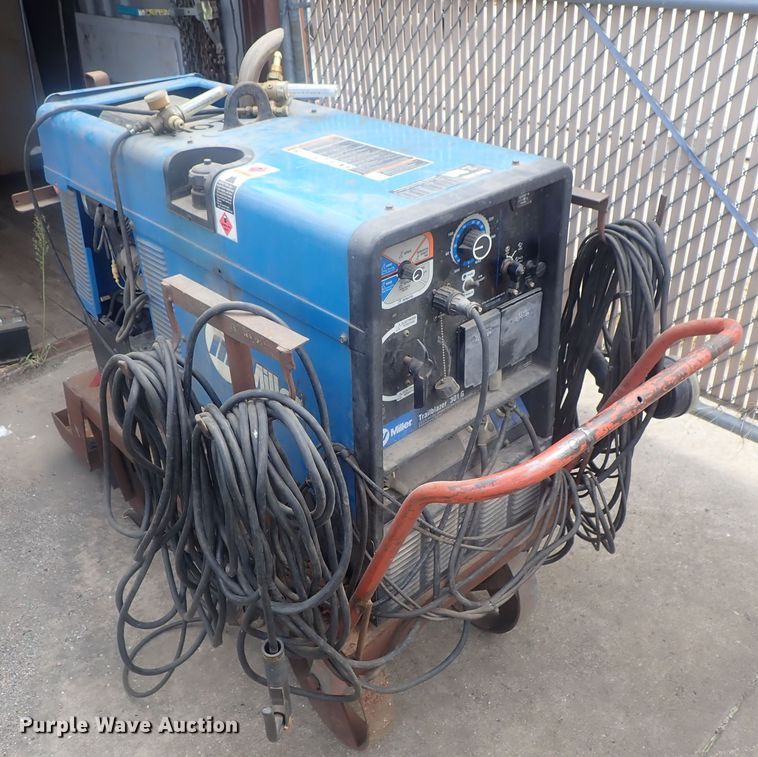 image for item GL9373 Miller Trailblazer 301G welder/generator