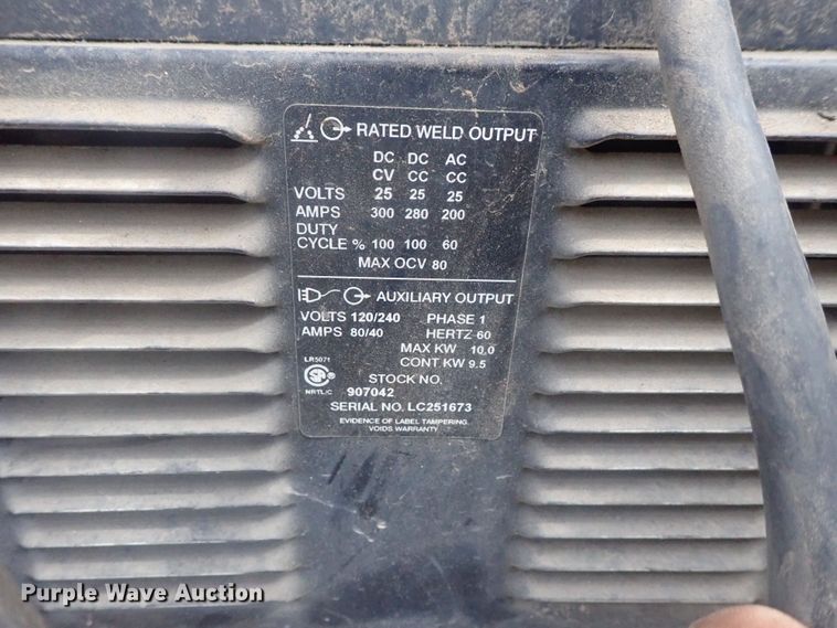 image for item GL9373 Miller Trailblazer 301G welder/generator