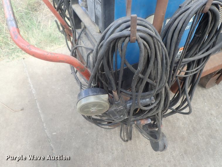 image for item GL9373 Miller Trailblazer 301G welder/generator