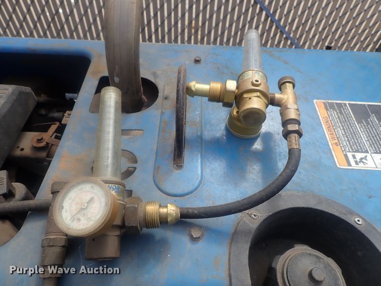 image for item GL9373 Miller Trailblazer 301G welder/generator