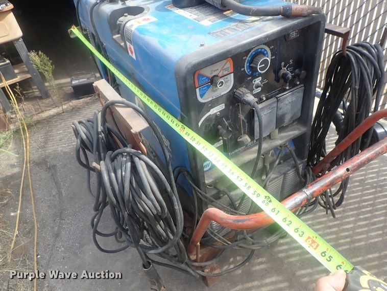 image for item GL9373 Miller Trailblazer 301G welder/generator