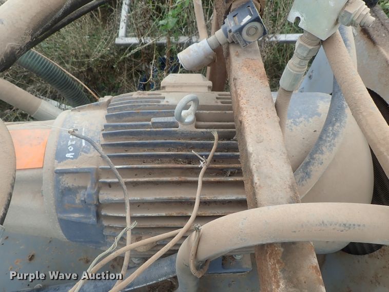 image for item GL9374 Parker hydraulic pump