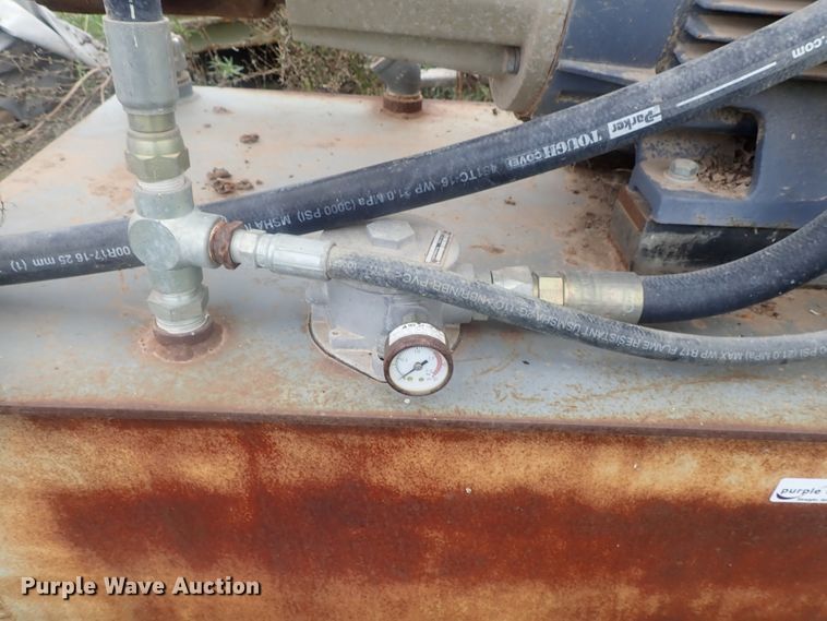 image for item GL9374 Parker hydraulic pump