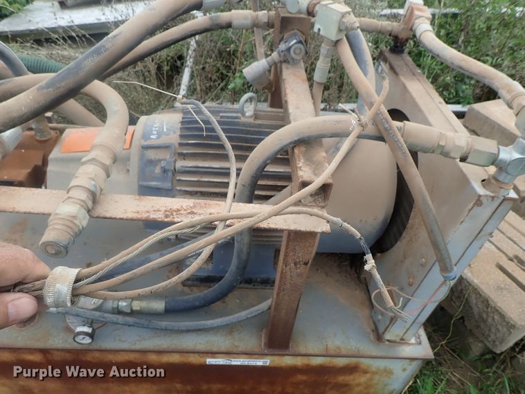 image for item GL9374 Parker hydraulic pump