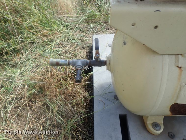 image for item GL9418 Ingersoll Rand 2475F14G TSC air compressor