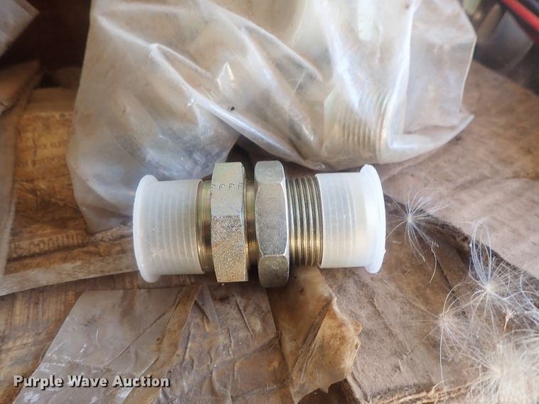 image for item GL9435 Truck parts and accessories