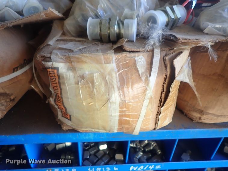 image for item GL9435 Truck parts and accessories