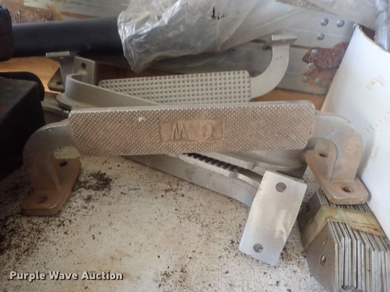 image for item GL9435 Truck parts and accessories