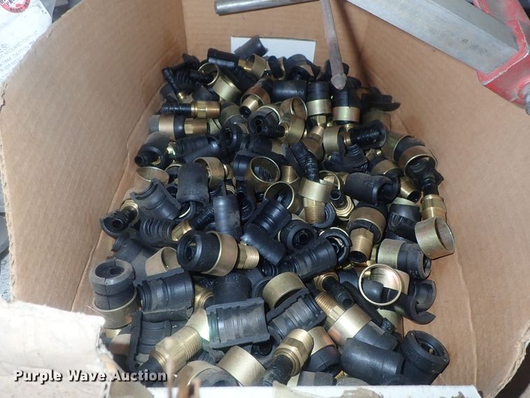 image for item GL9435 Truck parts and accessories