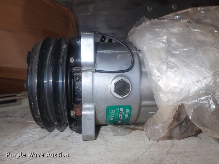 image for item GL9435 Truck parts and accessories