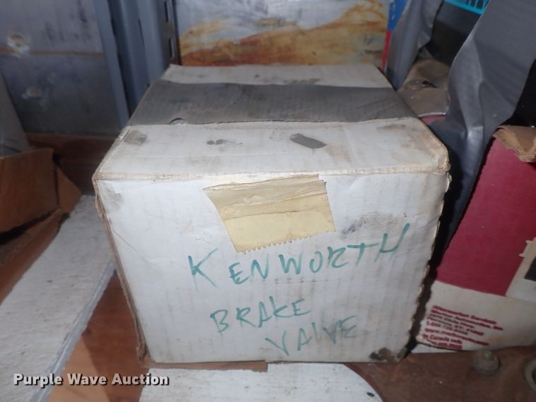 image for item GL9435 Truck parts and accessories