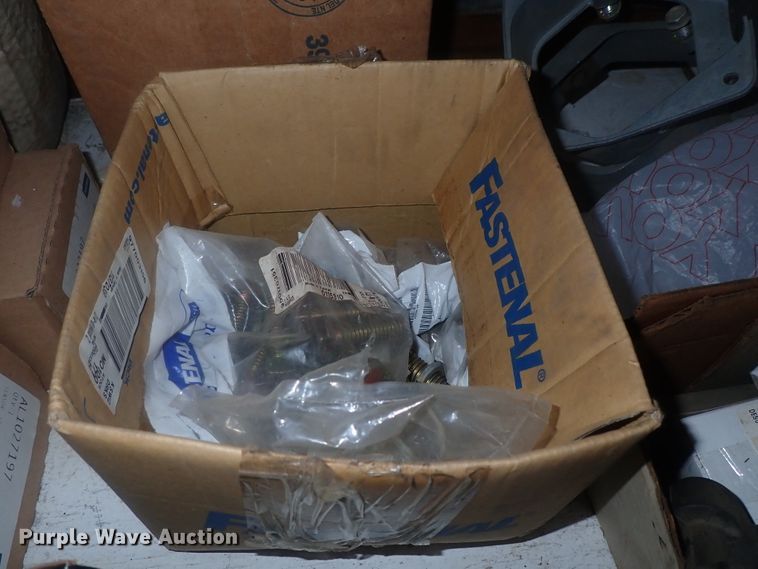 image for item GL9435 Truck parts and accessories