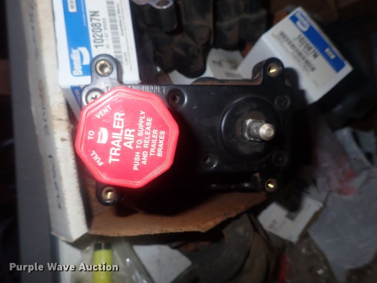 image for item GL9435 Truck parts and accessories