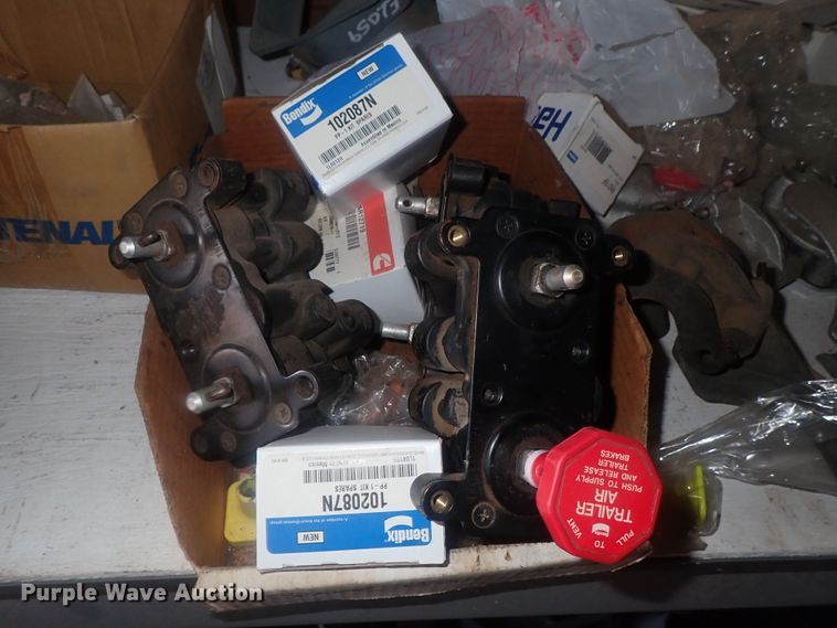 image for item GL9435 Truck parts and accessories