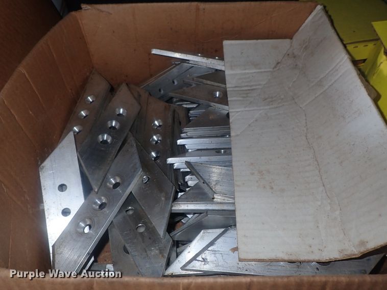 image for item GL9435 Truck parts and accessories