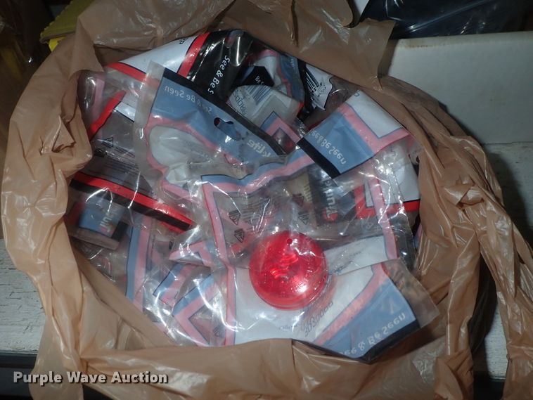 image for item GL9435 Truck parts and accessories