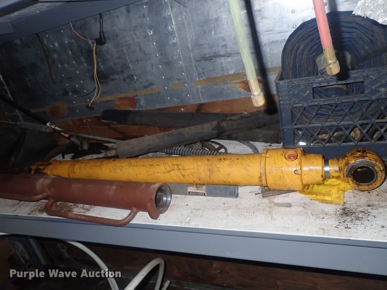 image for item GL9435 Truck parts and accessories