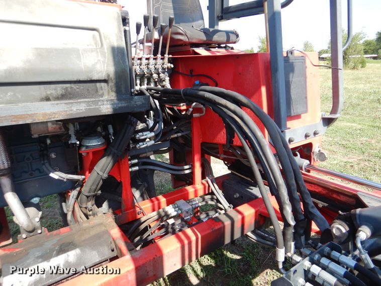 image for item GM9118 2006 Moffett M5500  piggyback forklift