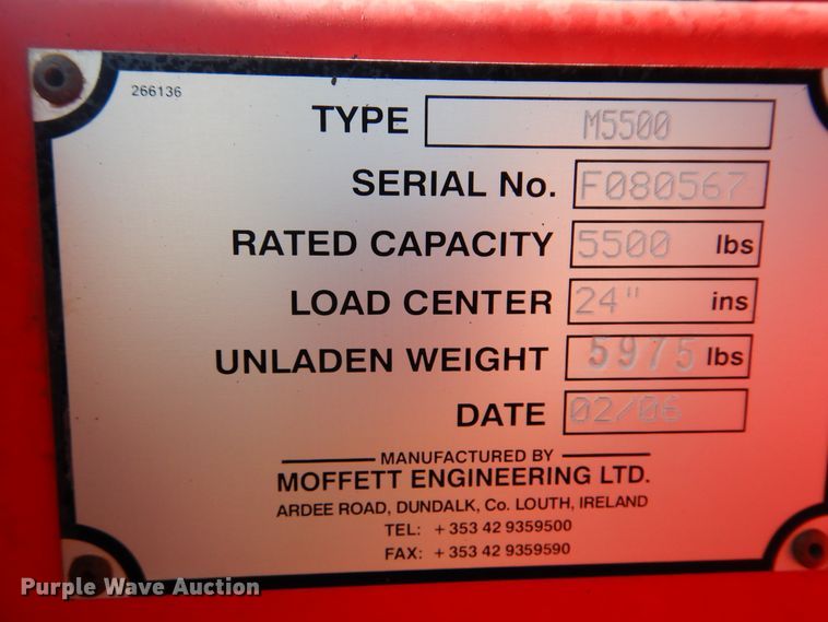 image for item GM9118 2006 Moffett M5500  piggyback forklift