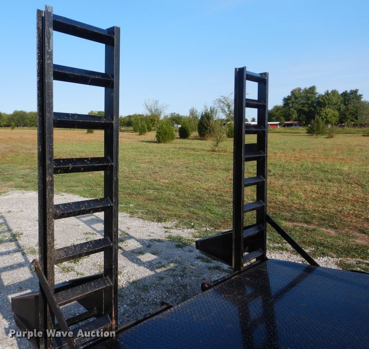 image for item GM9138 2019 Starlite Trailers 82-H248CRGNDV equipment trailer