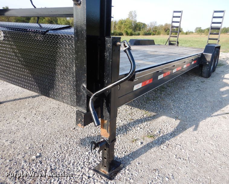 image for item GM9138 2019 Starlite Trailers 82-H248CRGNDV equipment trailer