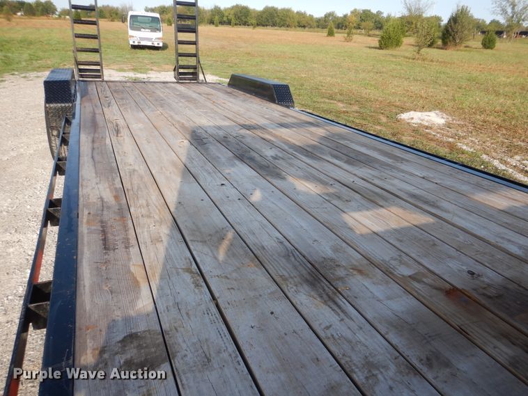 image for item GM9138 2019 Starlite Trailers 82-H248CRGNDV equipment trailer