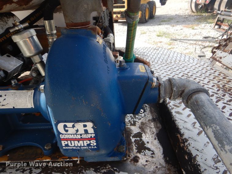 image for item GM9165 Concrete pump