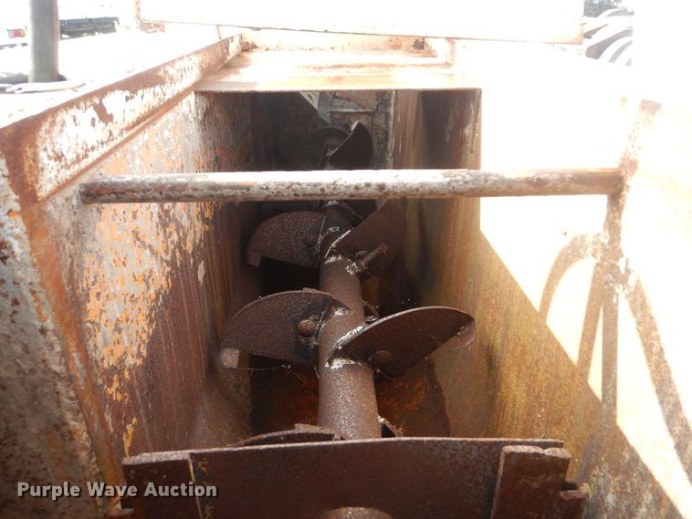 image for item GM9165 Concrete pump