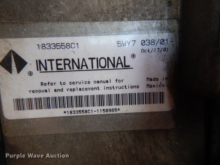 image for item GM9174 2002 International 3800  school bus