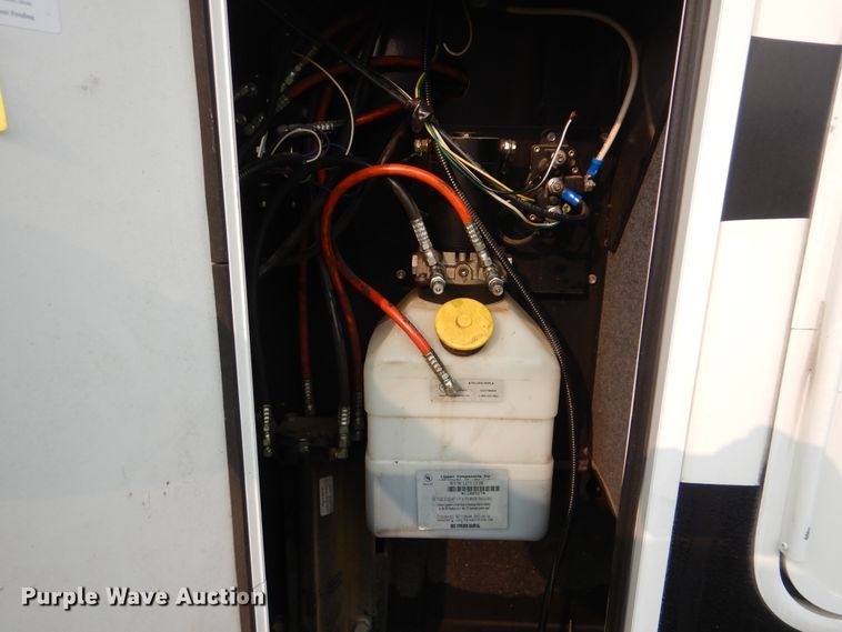 image for item GM9176 2013 Keystone Fuzion  camper