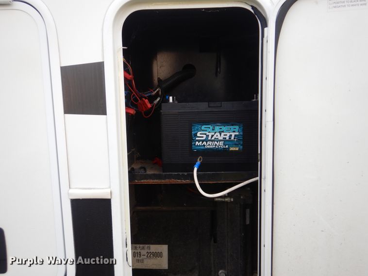 image for item GM9176 2013 Keystone Fuzion  camper