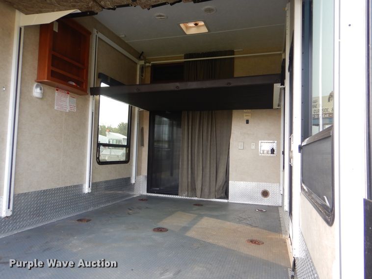 image for item GM9176 2013 Keystone Fuzion  camper