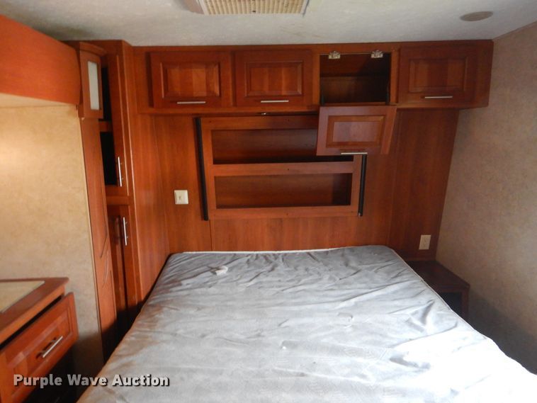 image for item GM9176 2013 Keystone Fuzion  camper