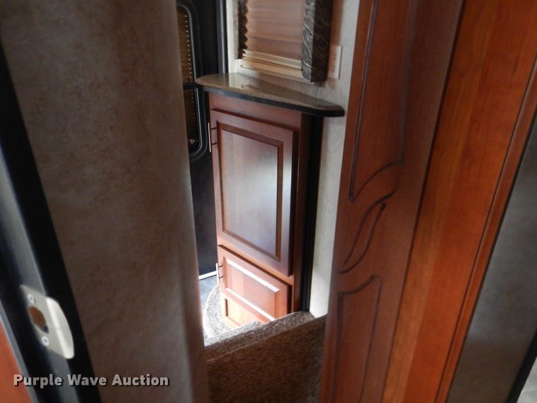 image for item GM9176 2013 Keystone Fuzion  camper