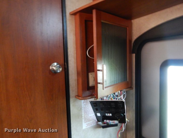 image for item GM9176 2013 Keystone Fuzion  camper