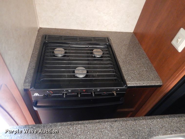 image for item GM9176 2013 Keystone Fuzion  camper