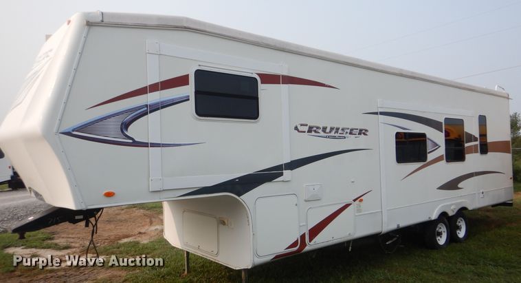 2011 Cross Roads camper in Collinsville, OK | Item GM9177 sold | Purple ...