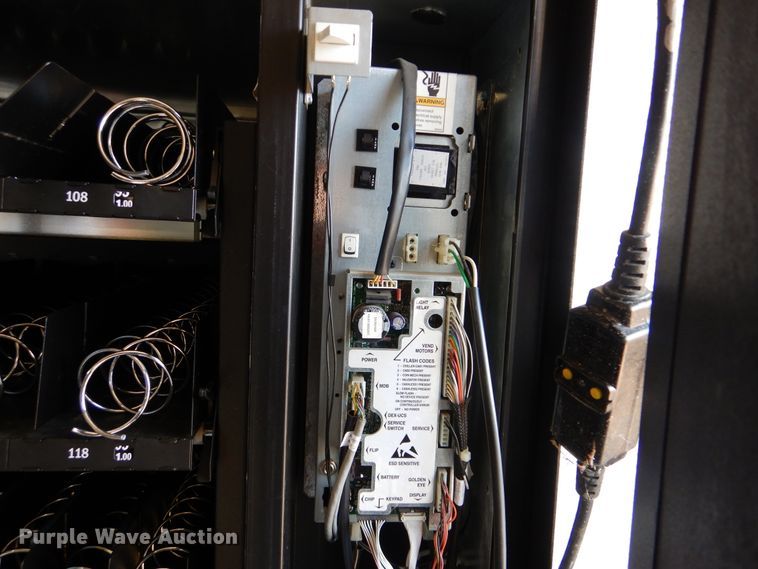 image for item GM9187 Crane Merchandising 6500AP vending machine