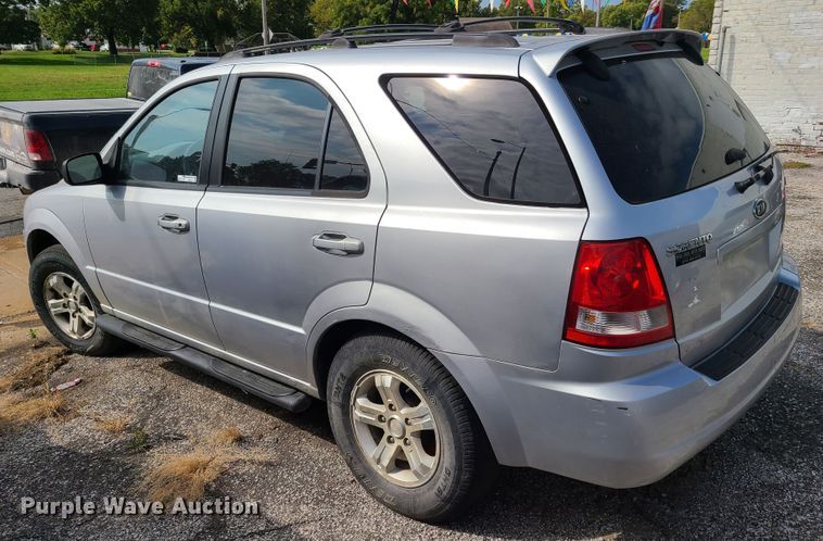 image for item GO9417 2006 Kia Sorento LX SUV
