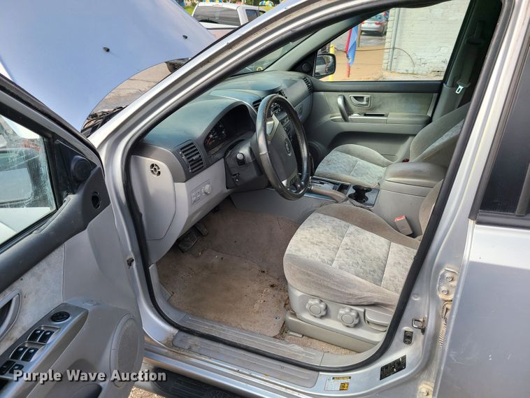 image for item GO9417 2006 Kia Sorento LX SUV