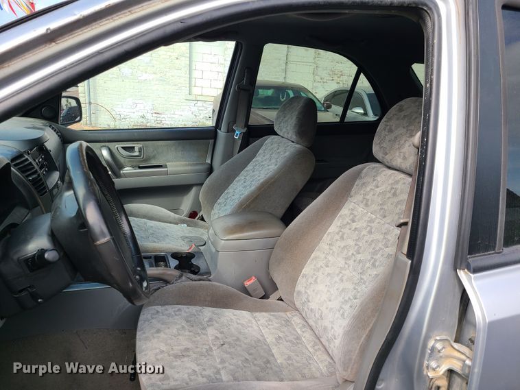 image for item GO9417 2006 Kia Sorento LX SUV