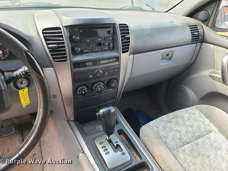 image for item GO9417 2006 Kia Sorento LX SUV