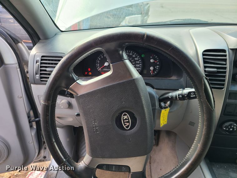 image for item GO9417 2006 Kia Sorento LX SUV