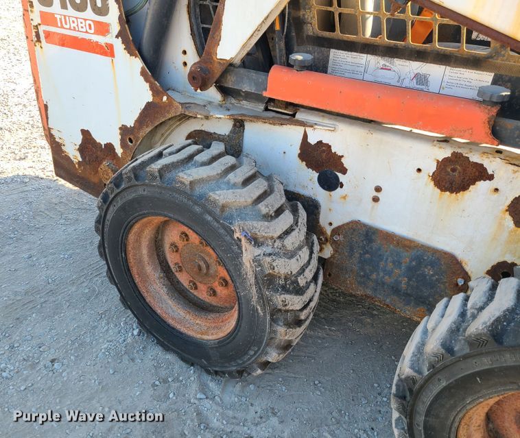 image for item GO9434 2005 Bobcat S185  skid steer loader
